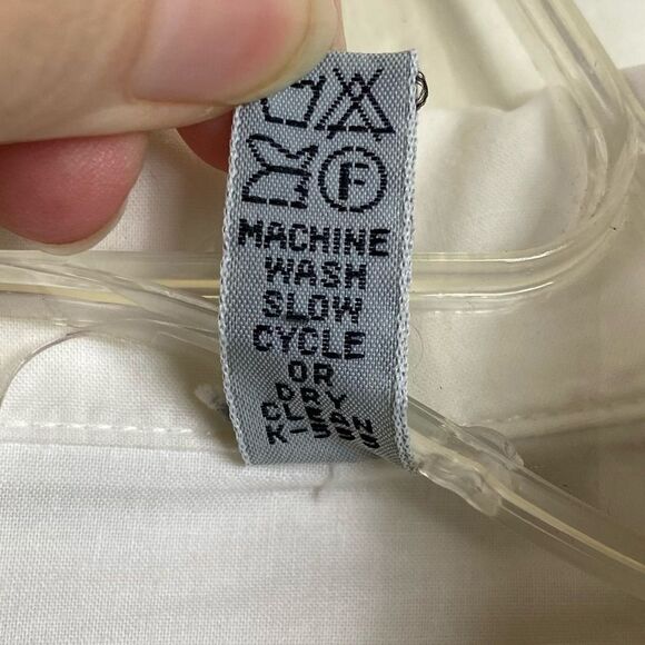 Vintage White Pintucked Floral Embroidered Long Sleeve Button Up Shirt - Picture 6 of 7